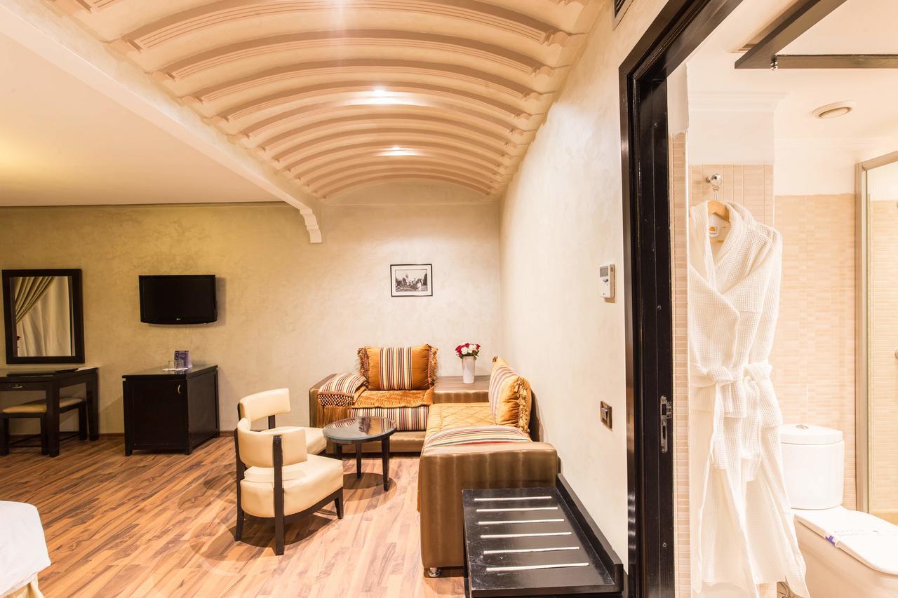 Hotel Almas Marrakesh Exterior photo